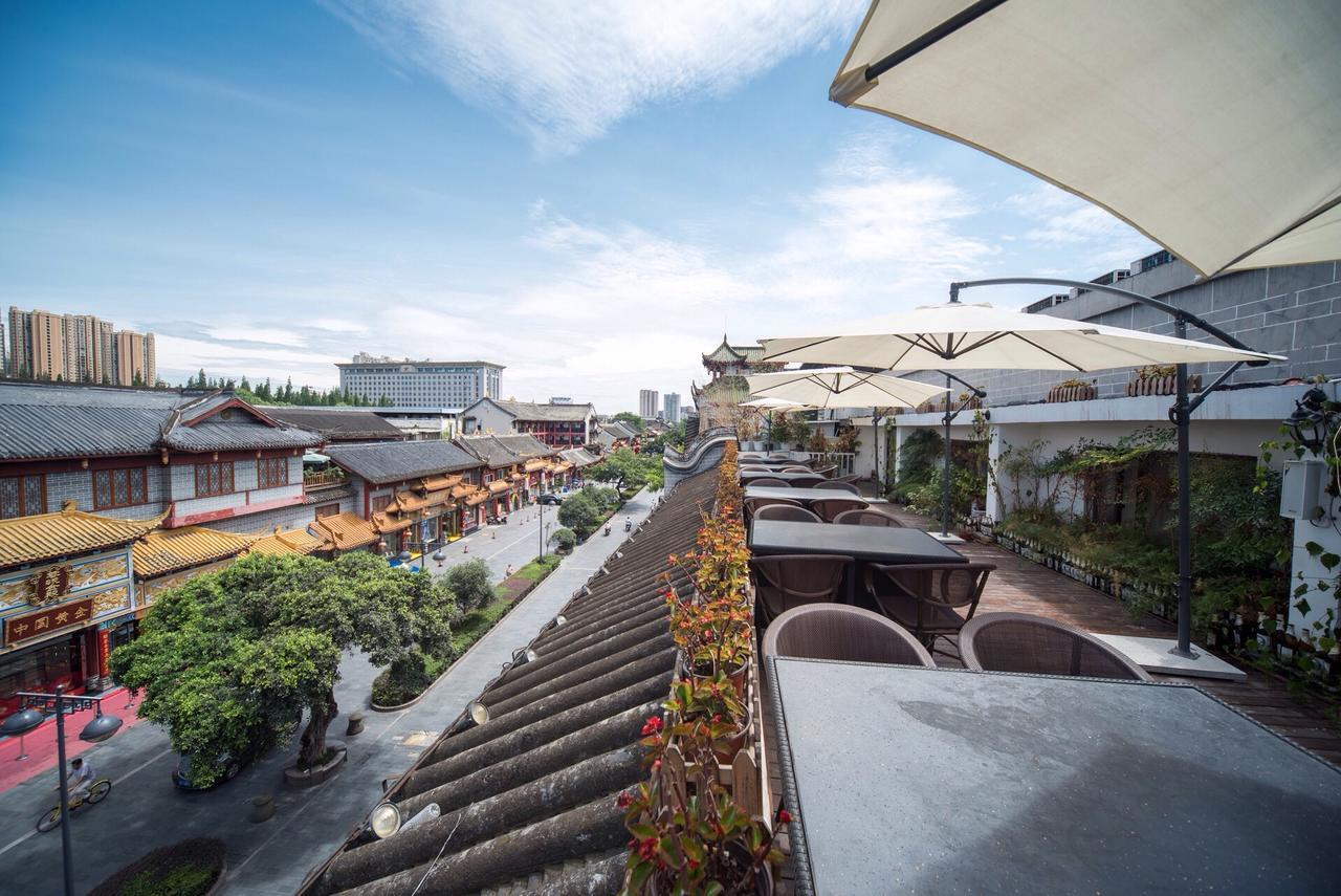 Qintai Tibetan Culture Boutique Hotel Ченду Екстер'єр фото