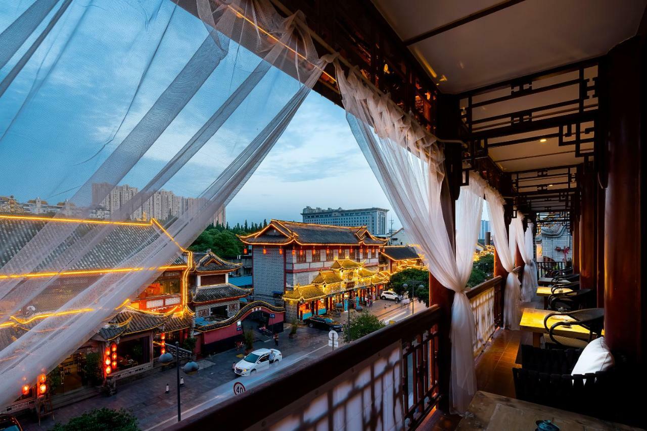 Qintai Tibetan Culture Boutique Hotel Ченду Екстер'єр фото